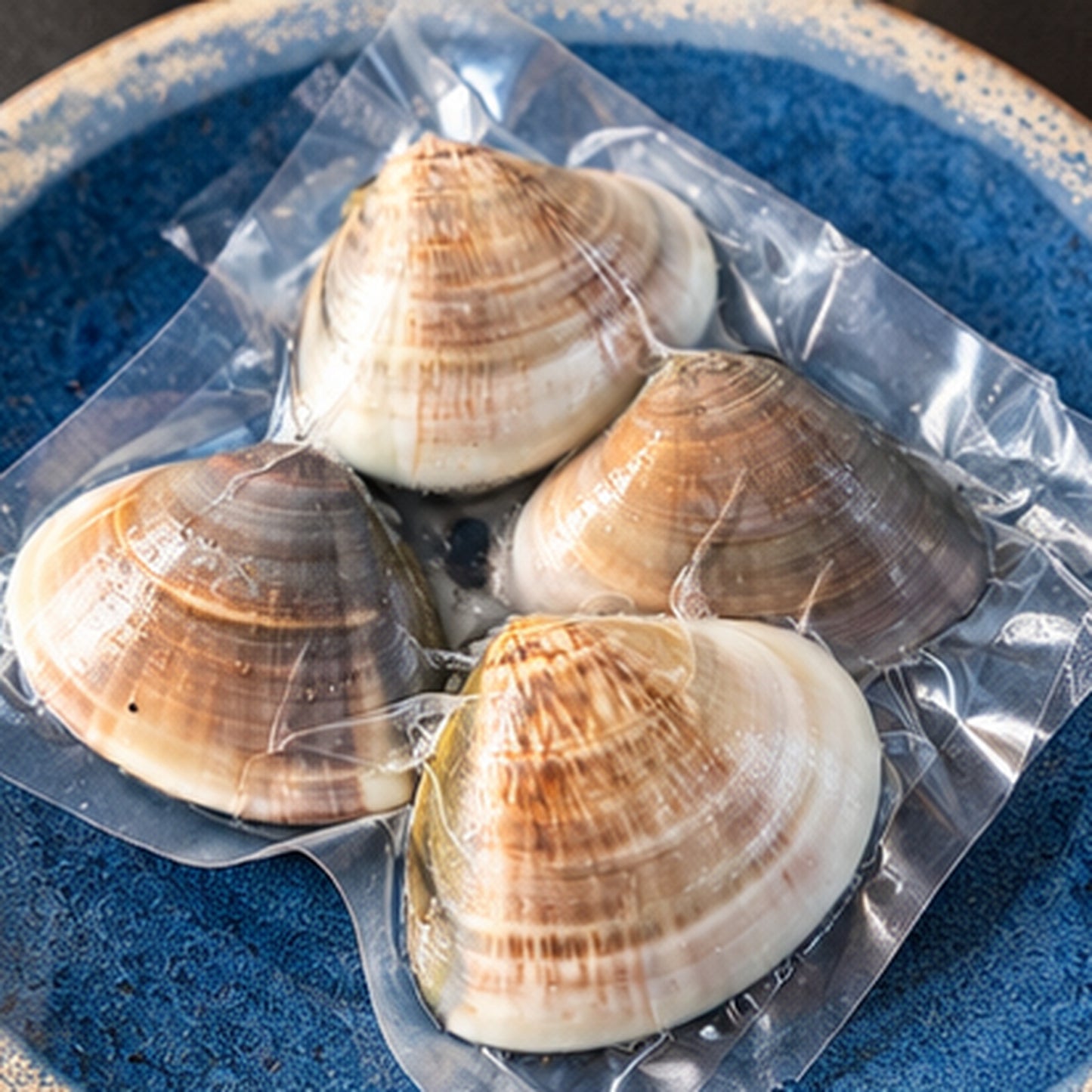 活はまぐり 4個（約200ｇ）