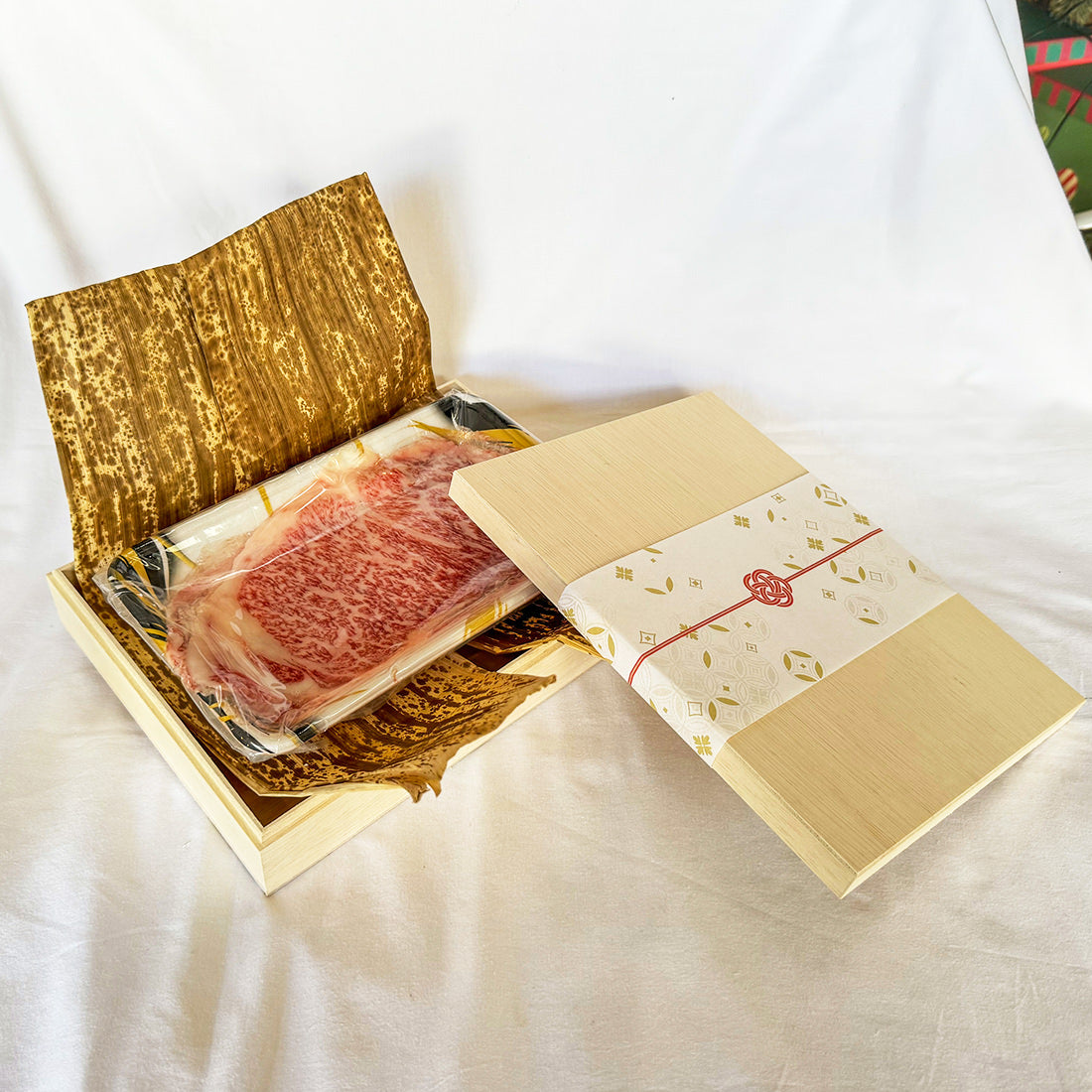 【贈答用】黒毛和牛A5すき焼き用サーロイン（約200ｇ）