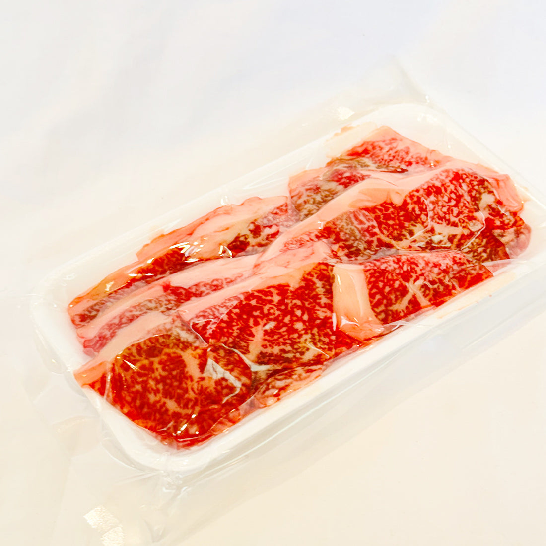 黒毛和牛A5カルビ焼肉カット（200g） パックイメージ